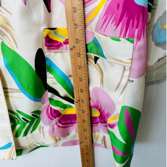 NWT Gucci Silk Tan Pink Blue Multi Floral Leaf Printed Blouse 46 / XL - Picture 16 of 16
